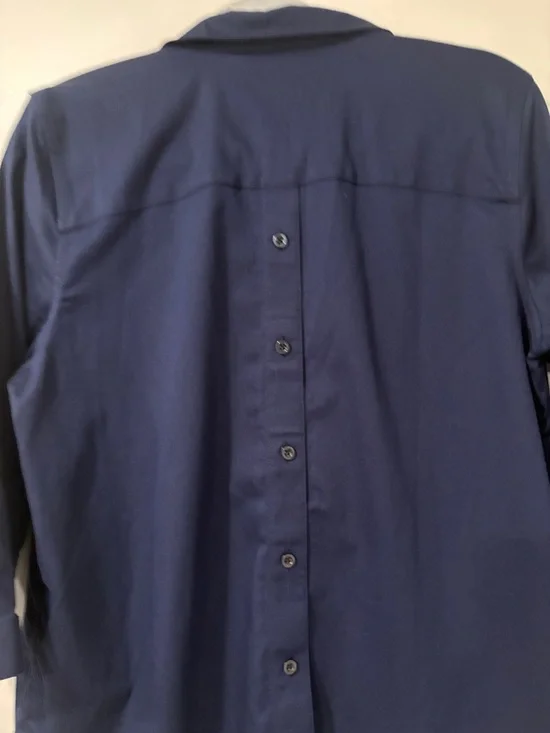 Chicos No Iron Stretch Popover Tunic Top - Picture 6 of 8